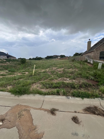 18 Gagestone Dr, Canyon, TX 79015