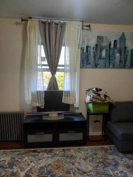 22-30 100th St Unit 3rd Floor, East Elmhurst, NY 11369