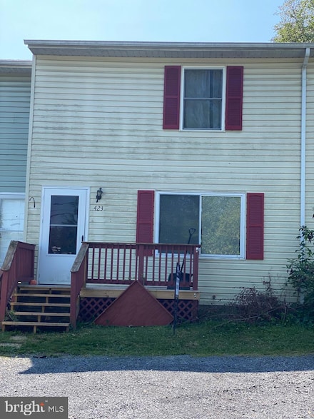 423 Prospect St, Front Royal, VA 22630