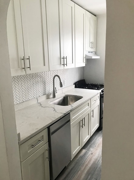 90 Winthrop Shore Dr Unit 2, Winthrop, MA 02152