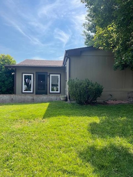 924 Grant St, Wray, CO 80758