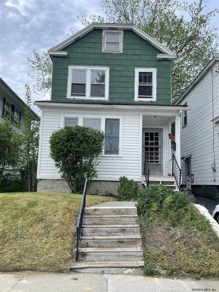 331 Mccarty Ave, Albany, NY 12209