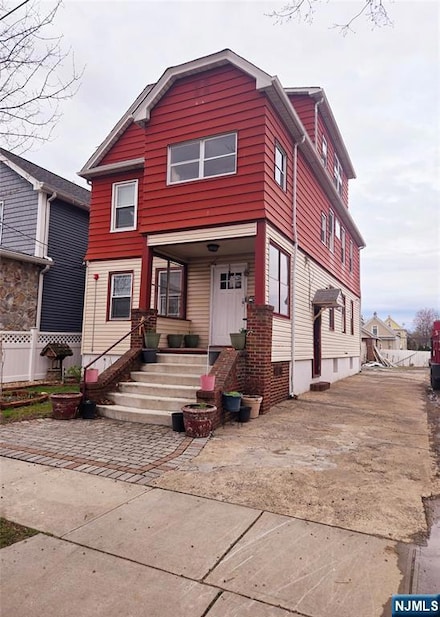 14 Summit Ave, Garfield, NJ 07026