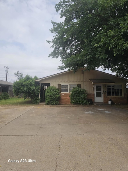 2118 38th St Unit B, Lubbock, TX 79412