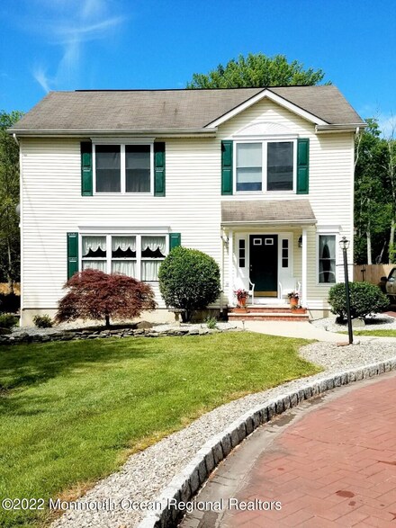319 New Rd, Monmouth Junction, NJ 08852