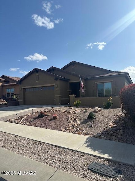 13962 E Huppenthal Blvd, Vail, AZ 85641