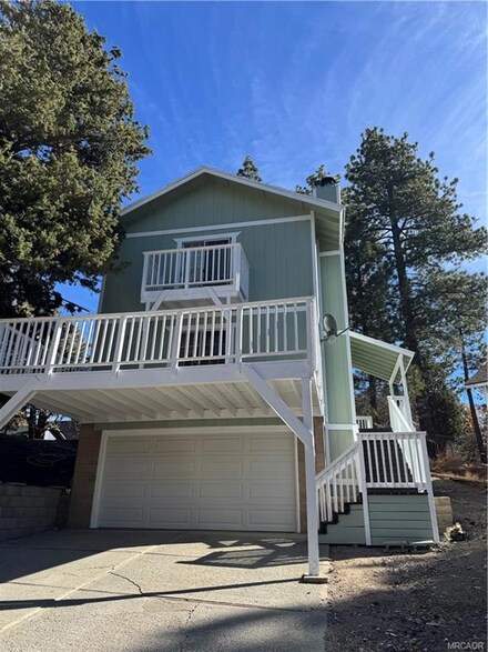 573 Lucerne Dr, Big Bear Lake, CA 92315
