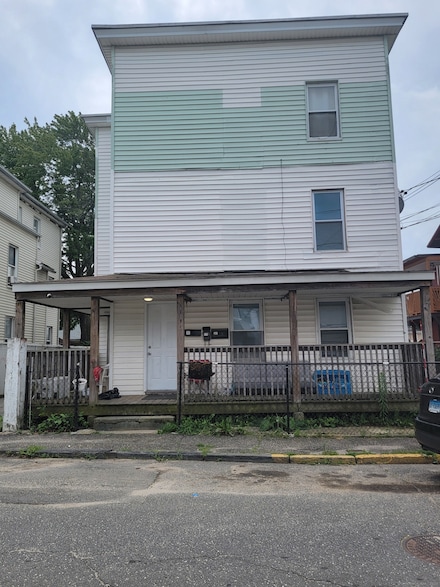 38 E Dover St Unit 2, Waterbury, CT 06706