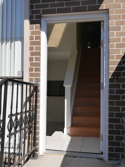 13840 Hollowgreen Dr Unit 106, Houston, TX 77082