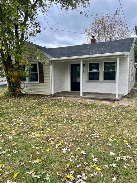 3002 Daviess St, Owensboro, KY 42303