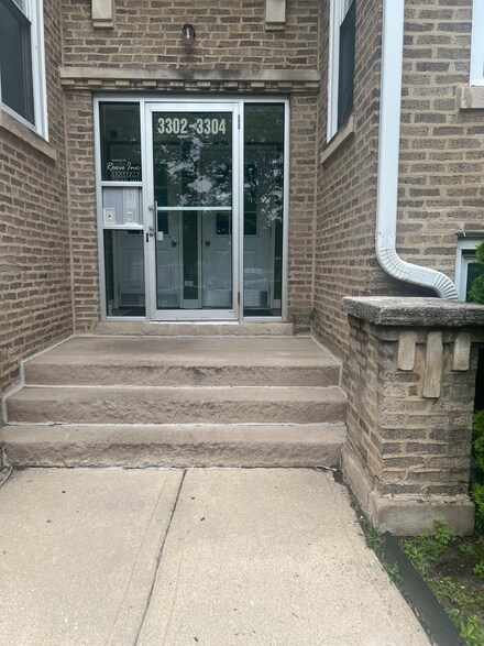 3302 W Fulton Blvd Unit 302, Chicago, IL 60624