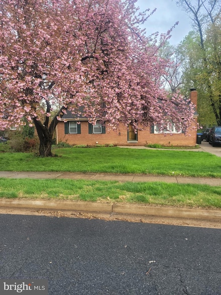 7632 Webbwood Ct, Springfield, VA 22151