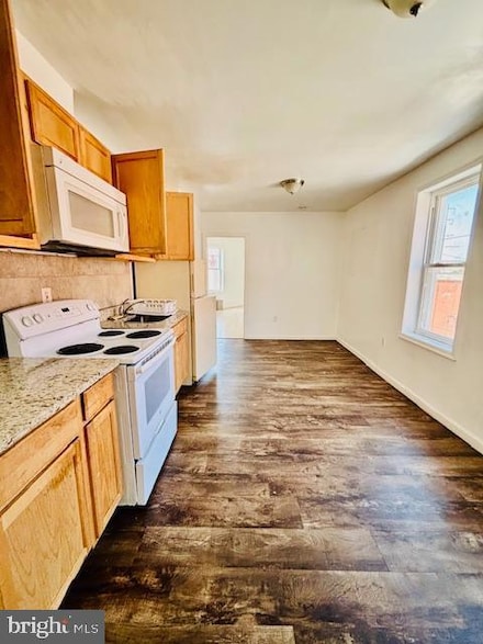240-42 W Glenwood Ave Unit 3RD FL, Philadelphia, PA 19140