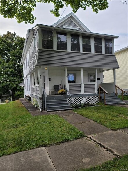 417 Highland Ave, East Syracuse, NY 13057
