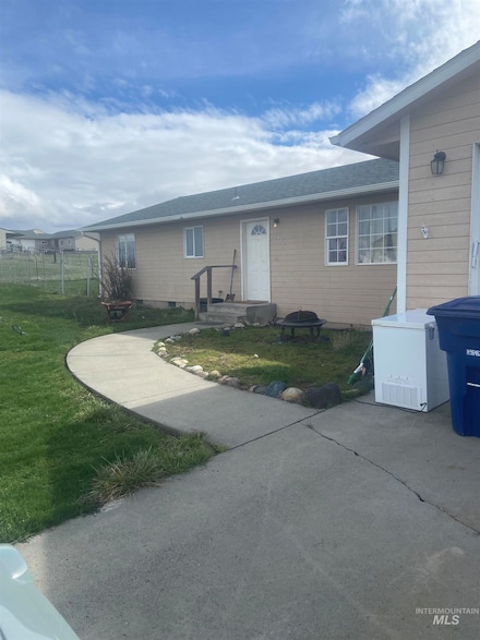 2420 Grelle Ave, Lewiston, ID 83501