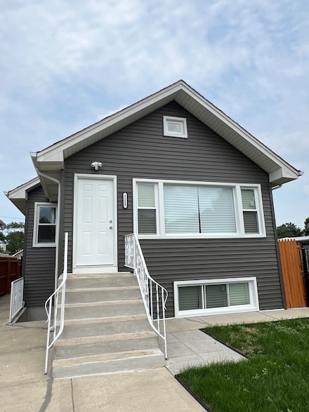 2155 N Mobile Ave Unit 1, Chicago, IL 60639