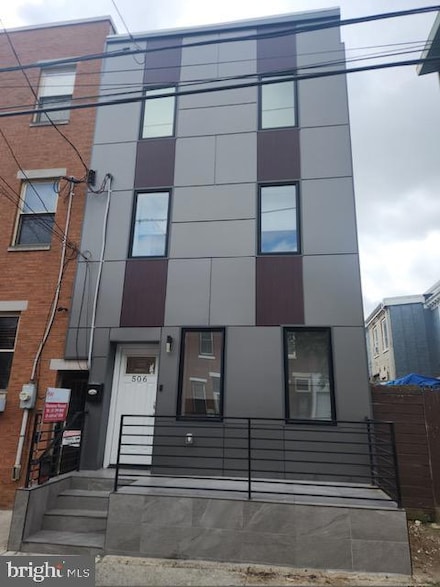 506 W Thompson St, Philadelphia, PA 19122