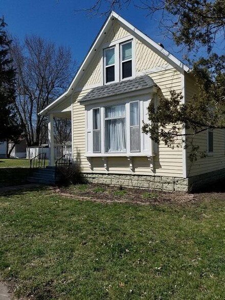 408 N Franklin St, Corydon, IA 50060