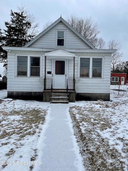 458 Eleventh St, Schenectady, NY 12306
