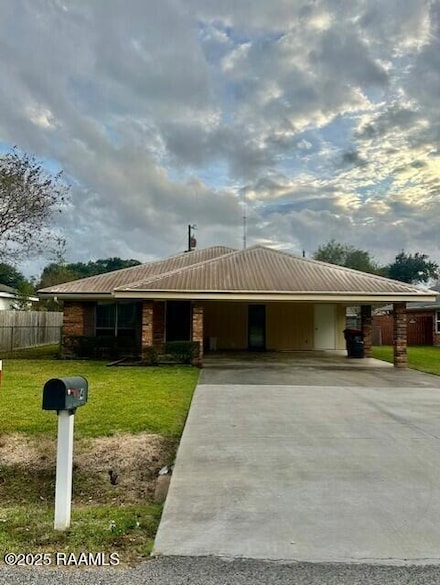 114 Ash Ln, Lafayette, LA 70501