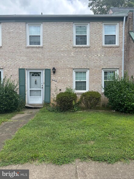 8409 Dampier Ct, Springfield, VA 22153