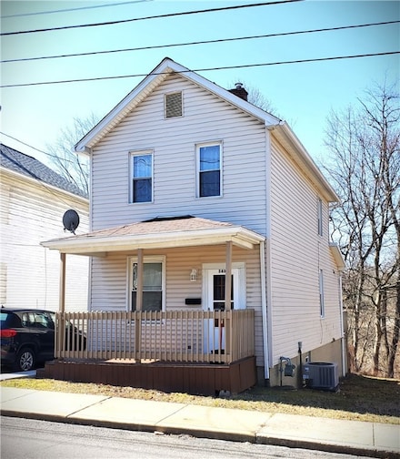 540 Harmony Ave, Rochester, PA 15074