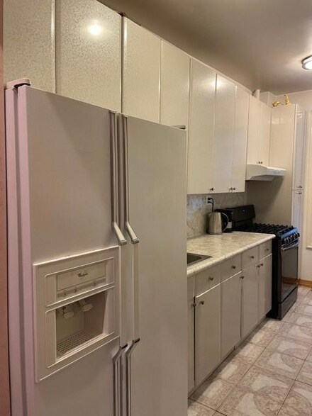 601 Brightwater Ct Unit 2E, Brooklyn, NY 11235