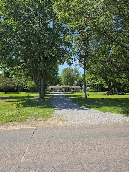 733 Martin Dr E, Wynne, AR 72396