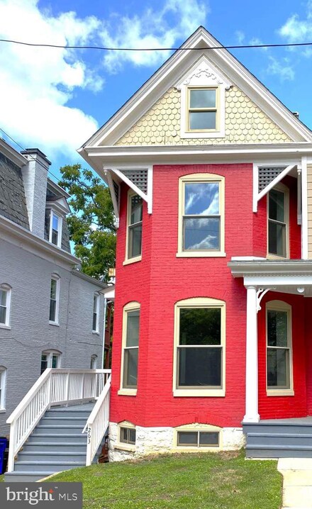 263 S Prospect St, Hagerstown, MD 21740