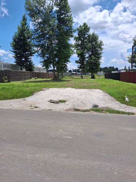 825 Road 51023, Cleveland, TX 77327