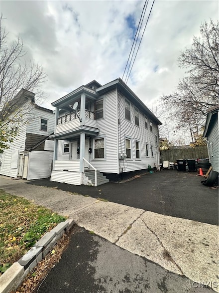 312 S Alvord St, Syracuse, NY 13203