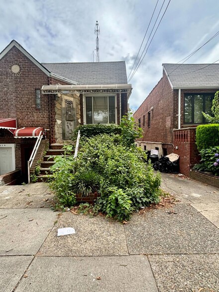 1921 E 33rd St, Brooklyn, NY 11234