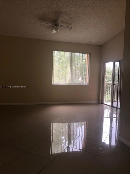 6992 SW 39th St Unit I201, Davie, FL 33314