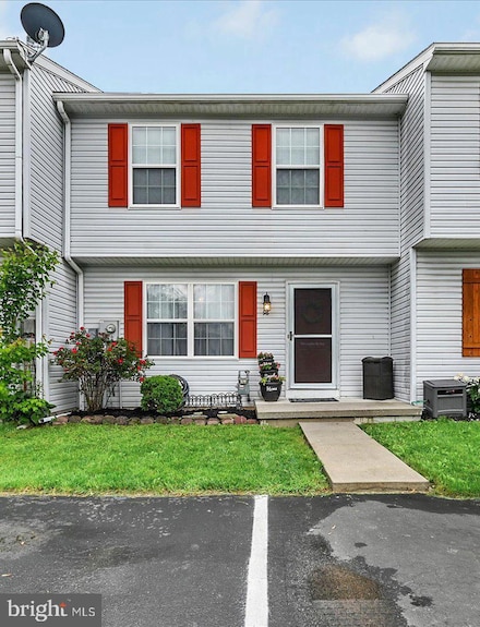 96 Billerbeck St Unit 58B, New Oxford, PA 17350
