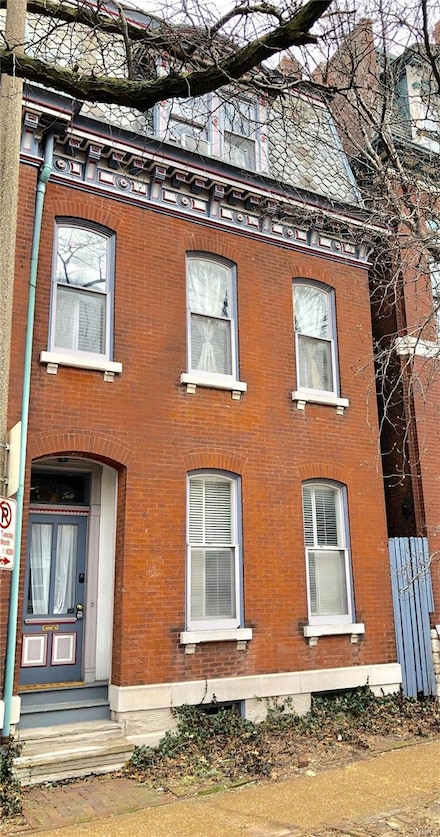 1316 Mississippi Ave, Saint Louis, MO 63104
