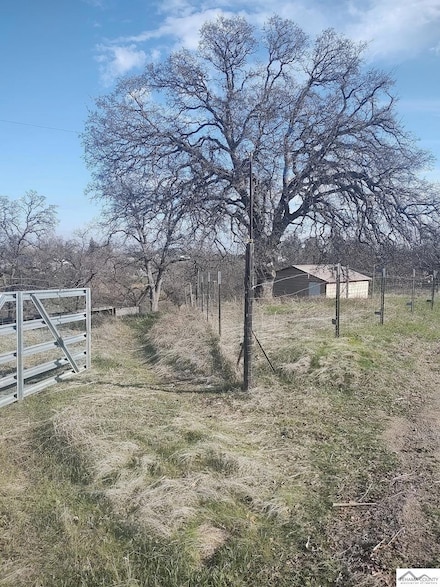 7298 Chuckwagon Rd, Corning, CA 96021
