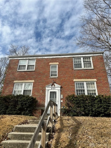 263 Valleyview Dr, Dayton, OH 45405