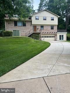 3120 N Thomas St, Arlington, VA 22207