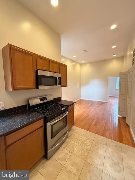 2125 N 15th St Unit 3, Philadelphia, PA 19121