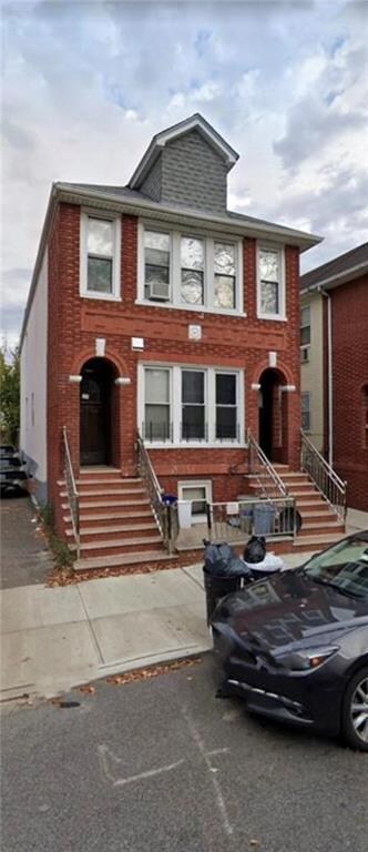 1753 W 1st St, Brooklyn, NY 11223