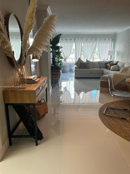 1985 S Ocean Dr Unit 2B, Hallandale Beach, FL 33009