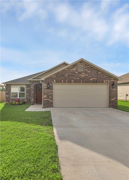 3461 Red Tail Way, Farmington, AR 72730