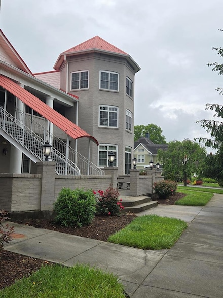 210 E Withers Rd, Wytheville, VA 24382