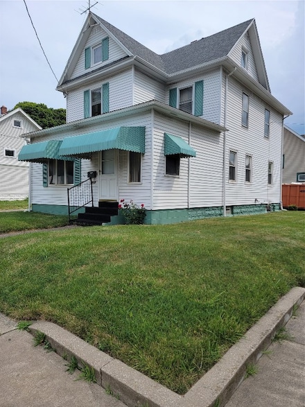 2925 Cherry St, Erie, PA 16508