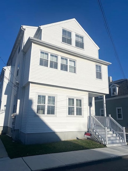 36 E Bowery St Unit 1, Newport, RI 02840