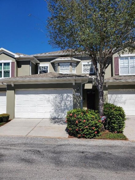 10683 Whittington Ct, Largo, FL 33773