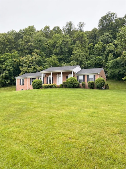 166 Matohe Rd, Monroe, VA 24574