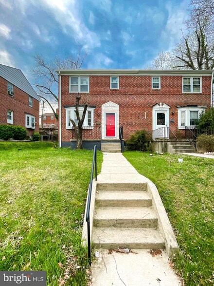 2107 Westfield Ave, Baltimore, MD 21214