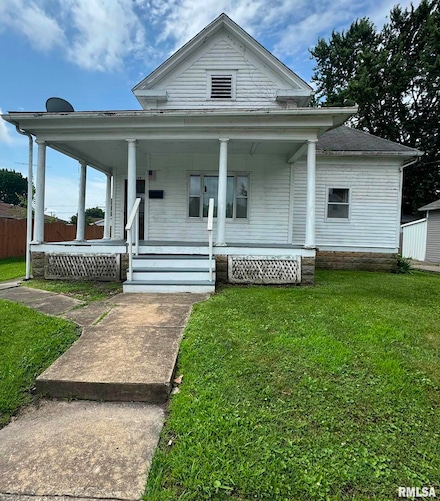 306 W Kaskaskia St, Pinckneyville, IL 62274