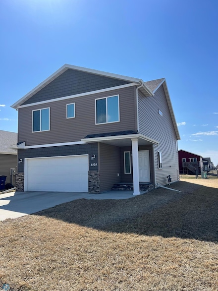 4505 19th St S, Moorhead, MN 56560